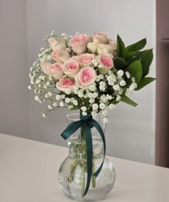 Alternative view of Buchet La Vie en Rose
